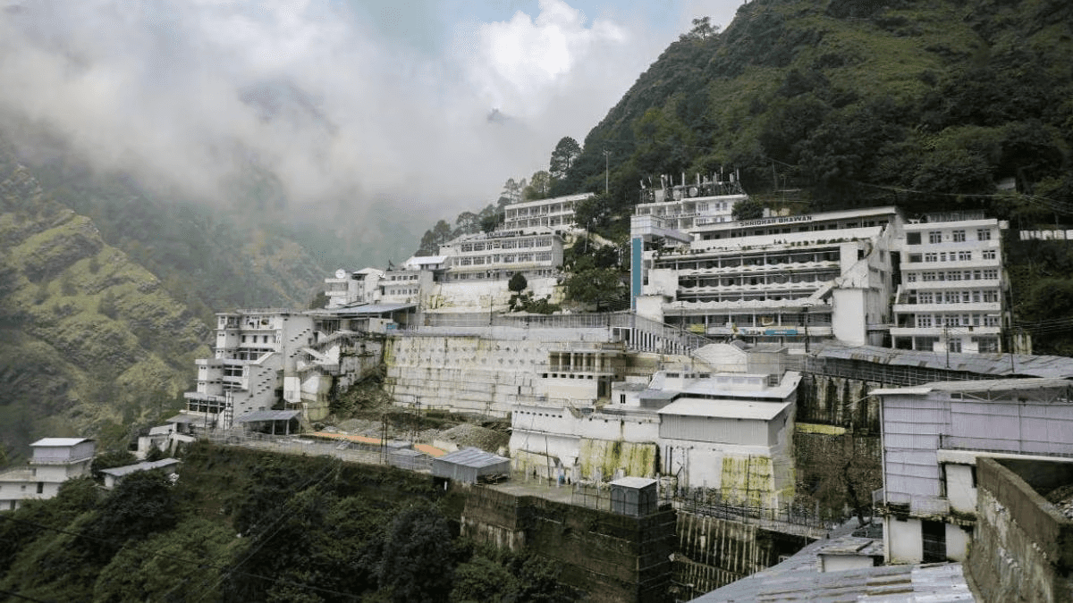 Featured image for Quick, Sacred & Beautiful: The Perfect Katra Weekend tour package