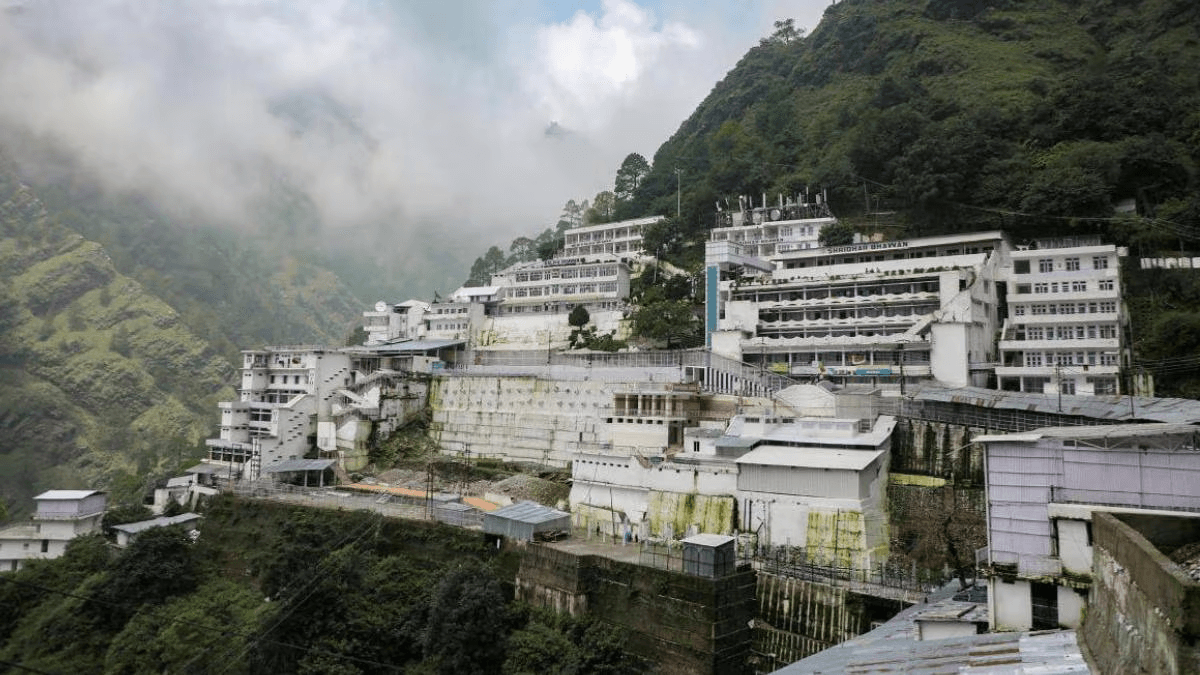 Featured image for Quick, Sacred & Beautiful: The Perfect Katra Weekend tour package