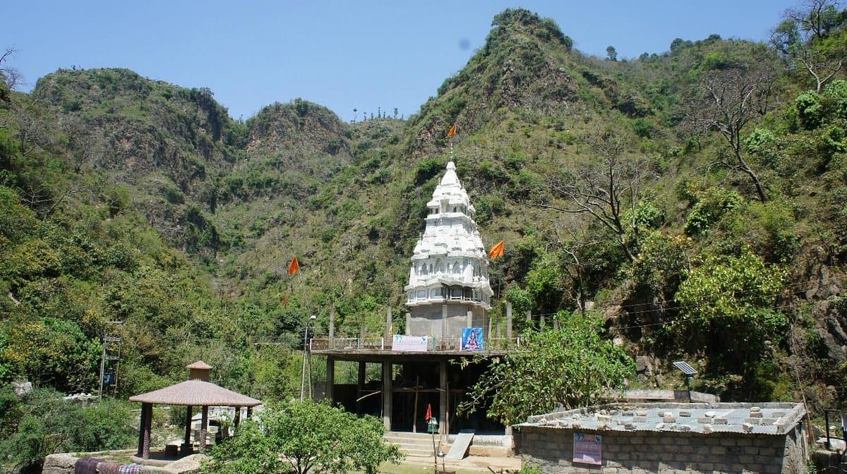 Top Must-Visit Hindu Temples in Kashmir