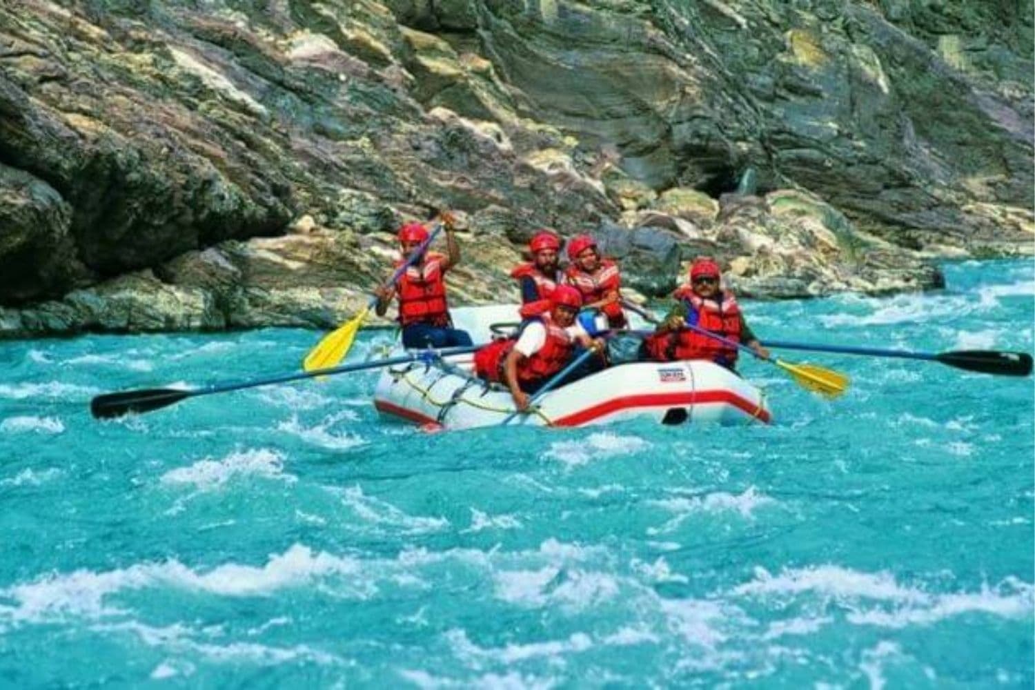 Beat the Heat in Heaven: Kashmir Summer Getaway