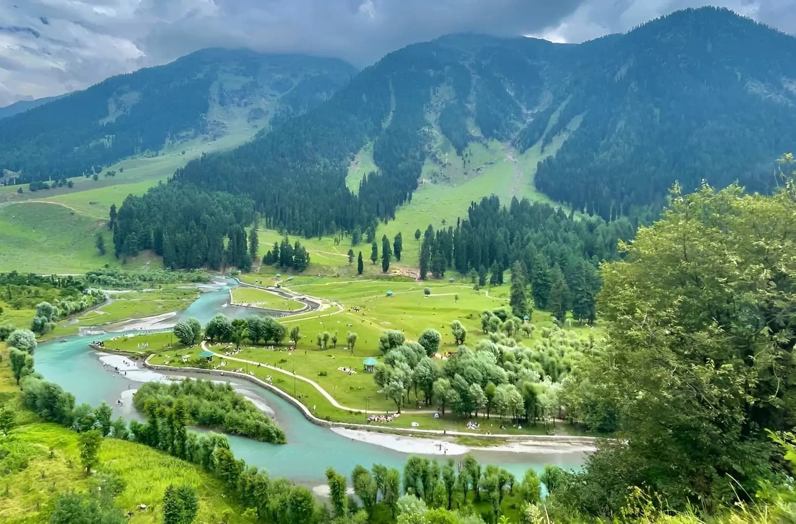 Escape to Pahalgam: Where Nature Does the Talking